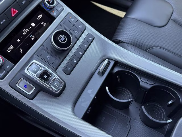 2025 Abyss Black Pearl Hyundai Palisade Calligraphy FWD SUV