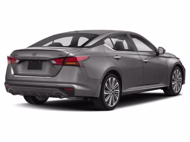 2023 Gun Metallic Nissan Altima 2.5 SL FWD Sedan