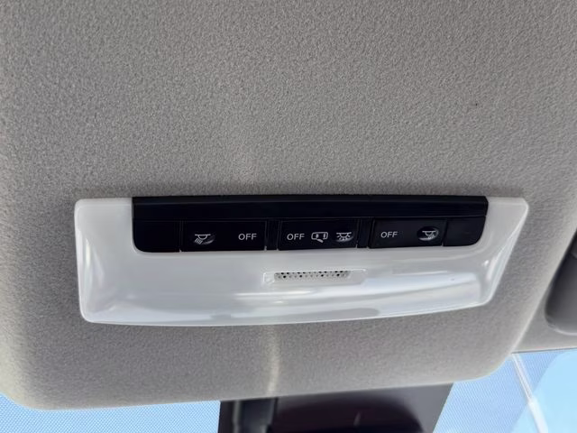 2025 Gun Metallic Nissan Versa 1.6 SV FWD Sedan