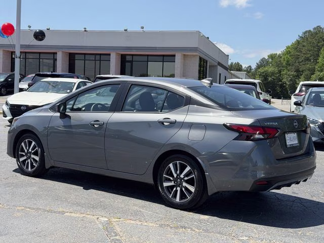2025 Gun Metallic Nissan Versa 1.6 SV FWD Sedan