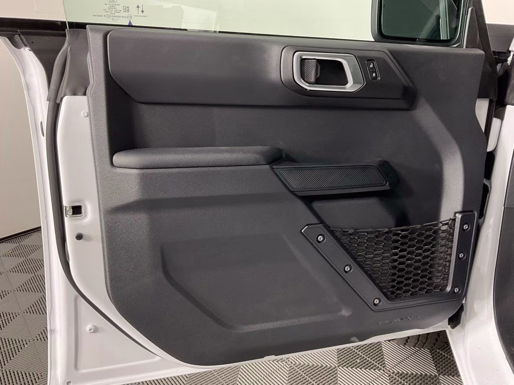 2026 Oxford White Ford Bronco Big Bend 4X4 SUV