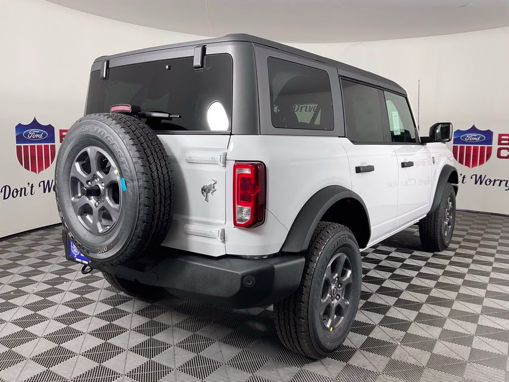2026 Oxford White Ford Bronco Big Bend 4X4 SUV