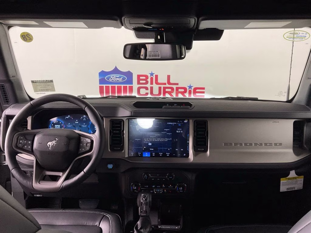 2026 Avalanche Ford Bronco Outer Banks 4X4 SUV