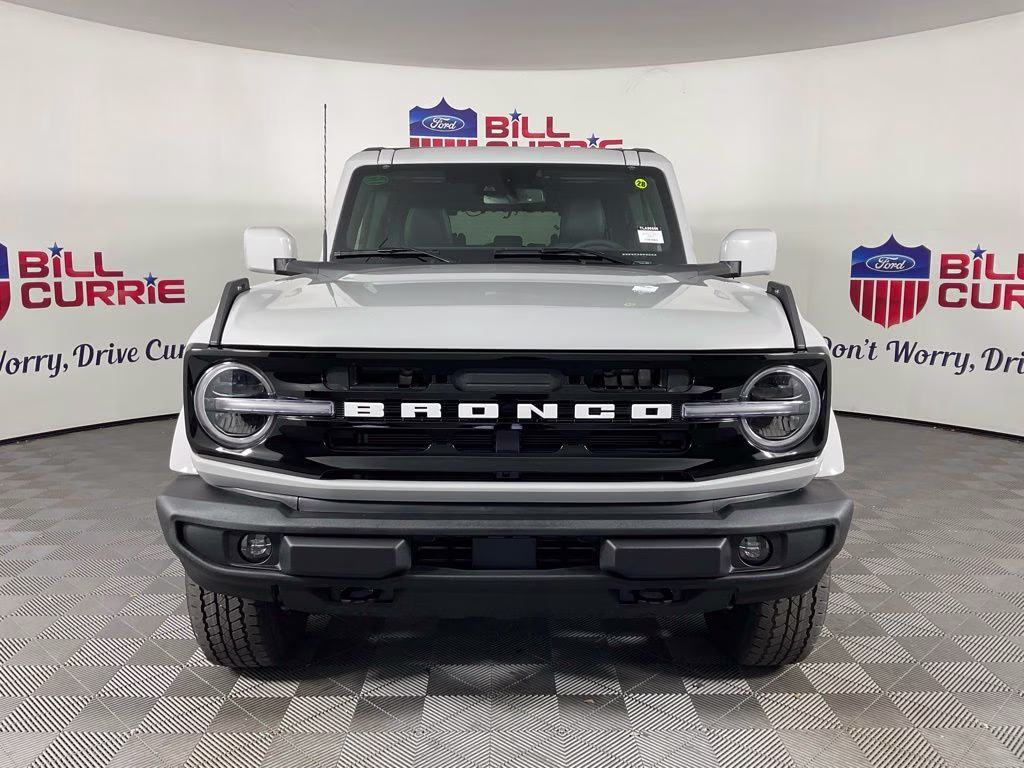 2026 Avalanche Ford Bronco Outer Banks 4X4 SUV