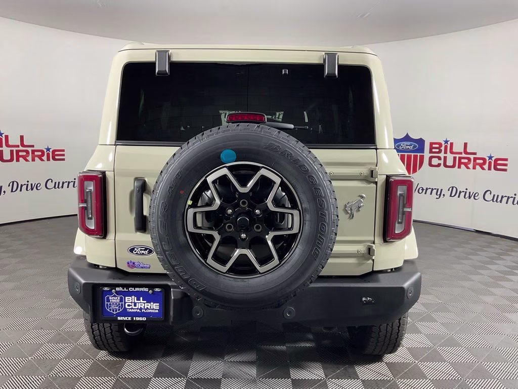 2026 Desert Sand Ford Bronco Outer Banks 4X4 SUV