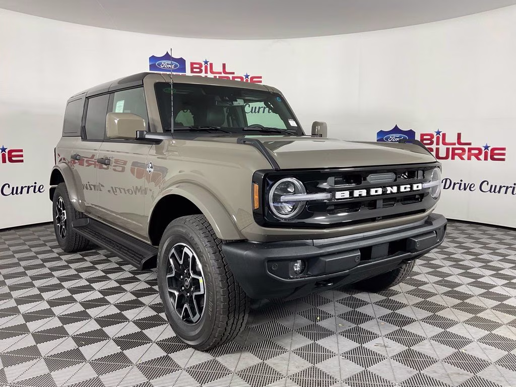 2026 Ford Bronco Outer Banks 4x4's photo