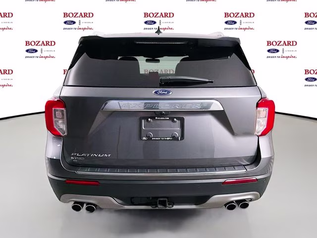 2021 Gray Metallic Ford Explorer Platinum RWD SUV
