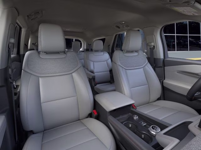 2026 Star White Metallic Tri-Coat Ford Explorer Active 4X4 SUV