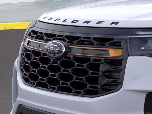 2026 Space White Metallic Ford Explorer Tremor 4X4 SUV
