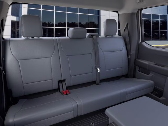 2026 Oxford White Ford Super Duty F-250 SRW XL 4X4 Truck