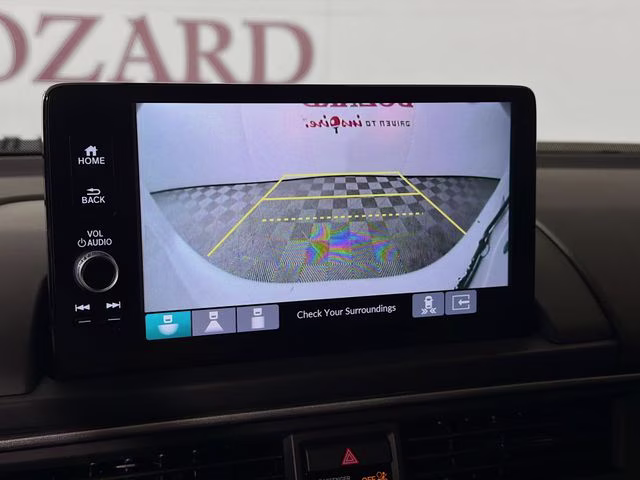 2025 Platinum White Pearl Honda Pilot Touring AWD SUV