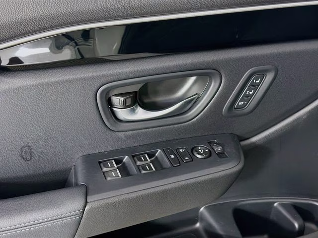 2025 Platinum White Pearl Honda Pilot Touring AWD SUV