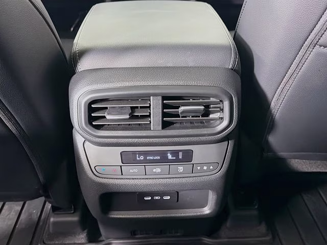 2025 Platinum White Pearl Honda Pilot Touring AWD SUV