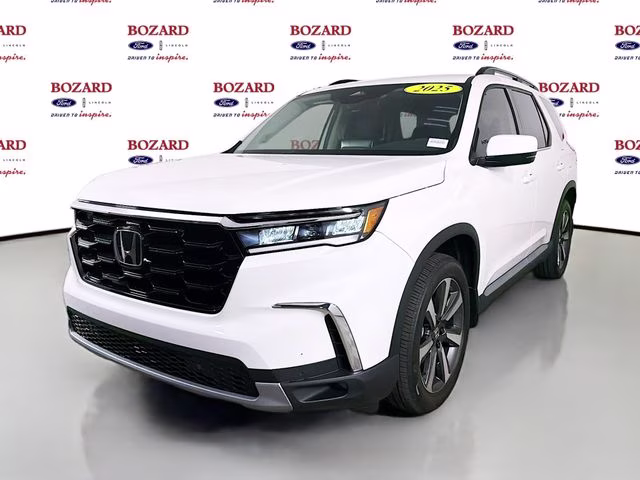 2025 Platinum White Pearl Honda Pilot Touring AWD SUV