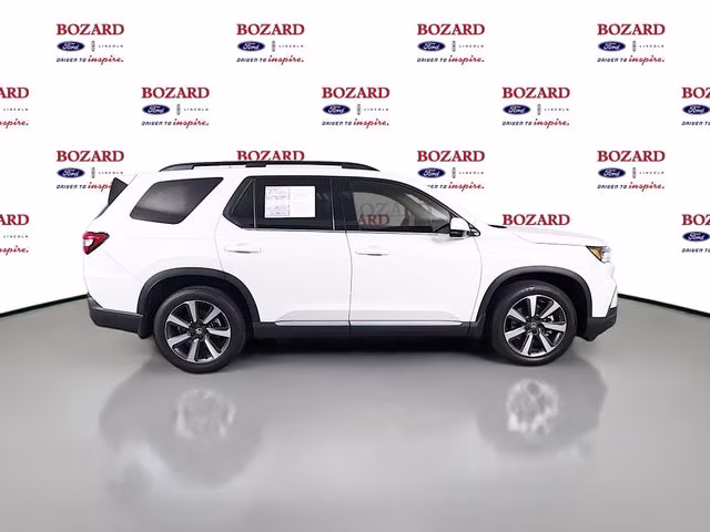 2025 Platinum White Pearl Honda Pilot Touring AWD SUV