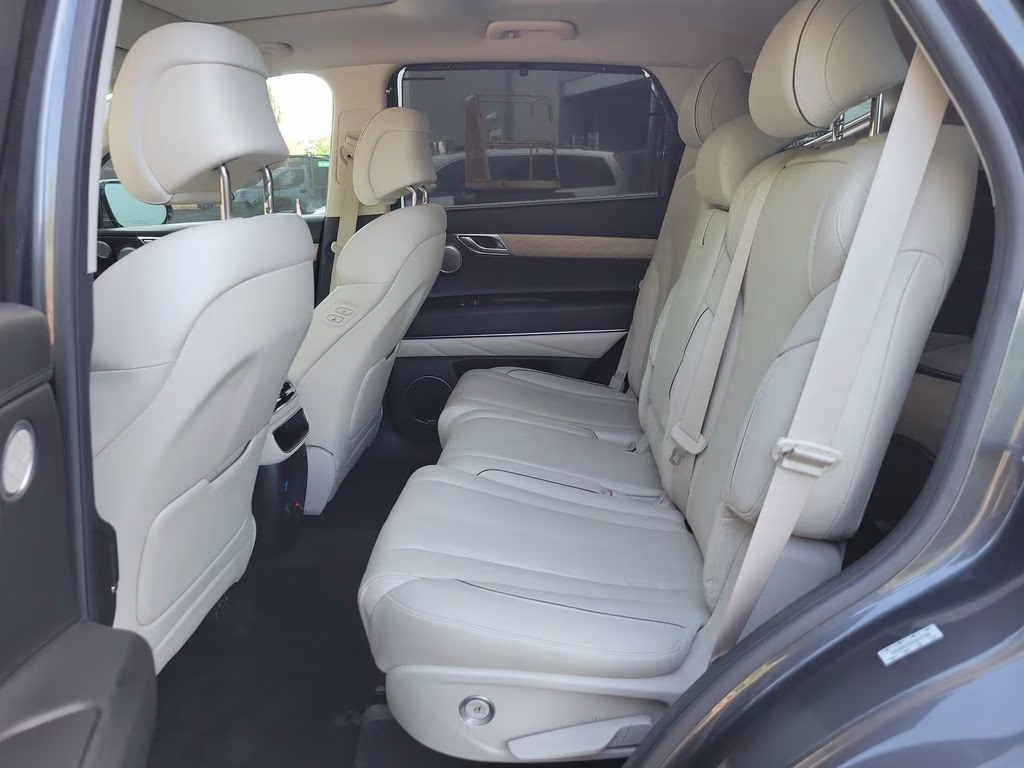 2021 Himalayan Gray Genesis GV80 2.5T Advance (A8) AWD SUV