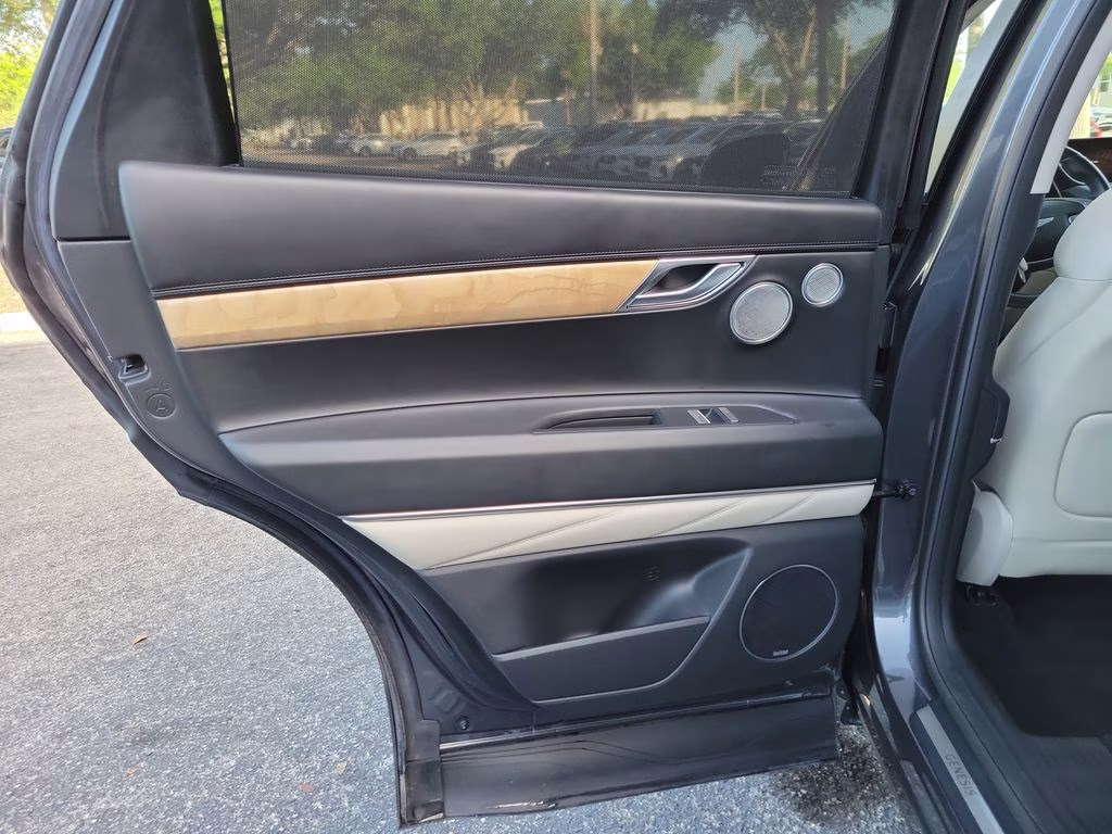 2021 Himalayan Gray Genesis GV80 2.5T Advance (A8) AWD SUV