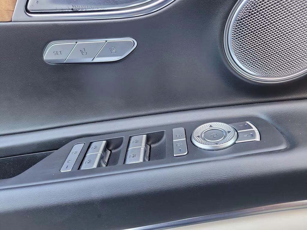 2021 Himalayan Gray Genesis GV80 2.5T Advance (A8) AWD SUV