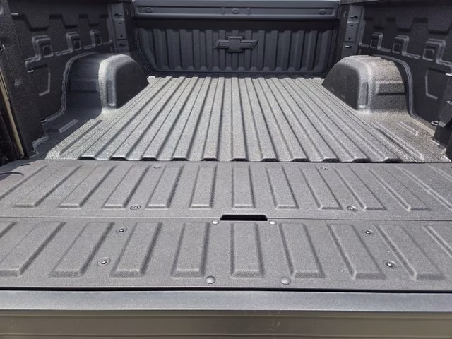 2026 White Sands Chevrolet Silverado 1500 ZR2 4X4 Truck