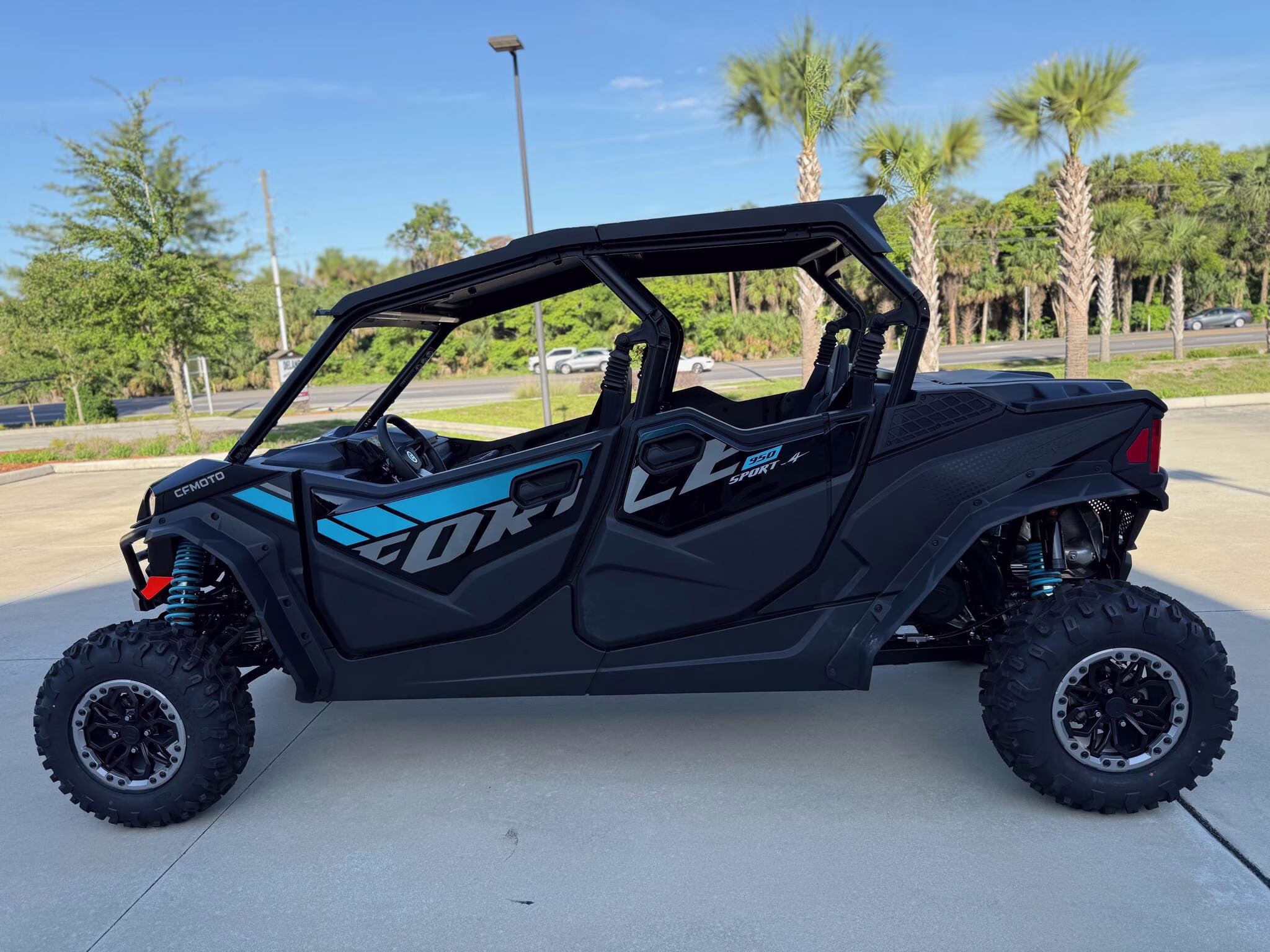 2026 CFMOTO ZFORCE 950-4 UTV