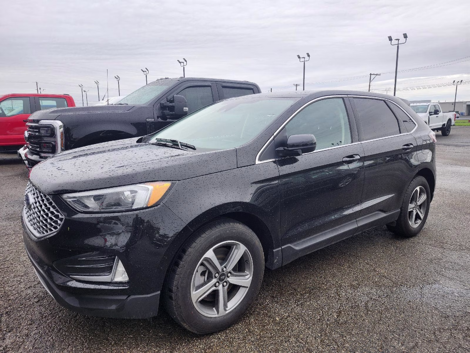 2024 Agate Black Ford Edge SEL AWD SUV