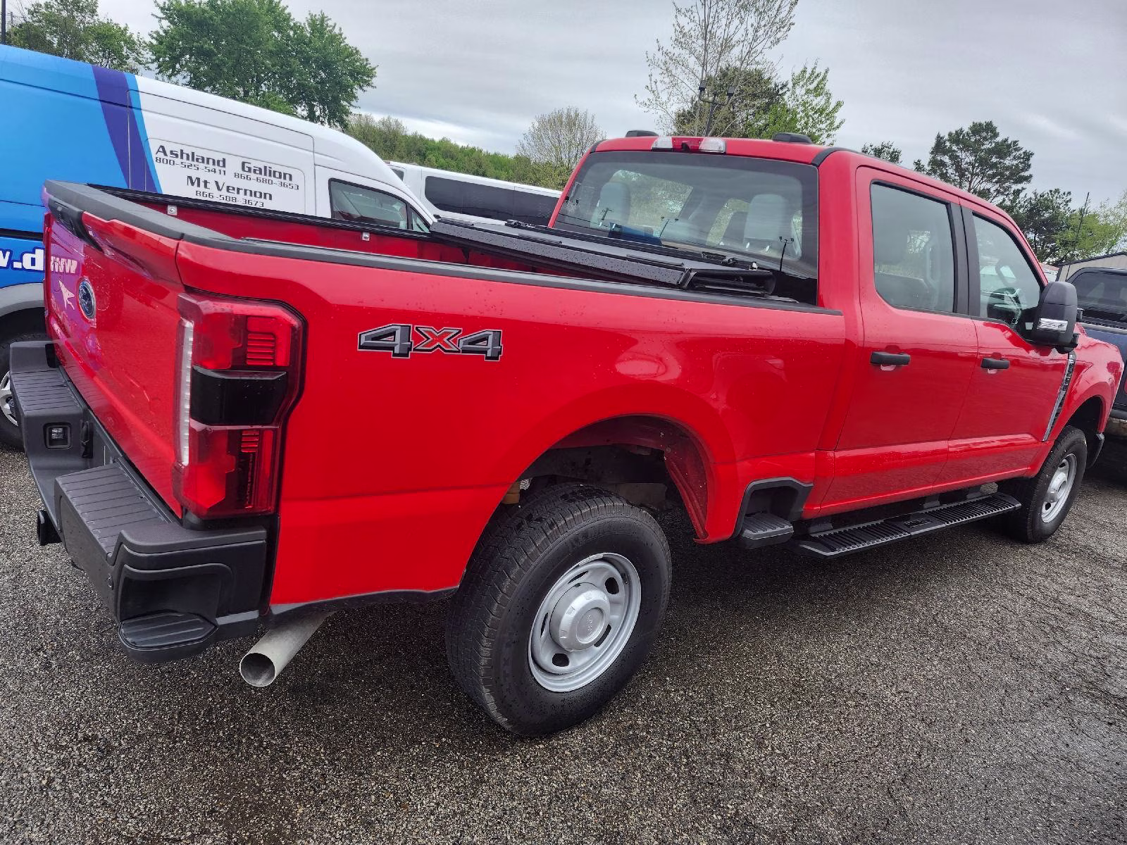 2023 Race Red Ford Super Duty F-250 SRW XL 4X4 Truck