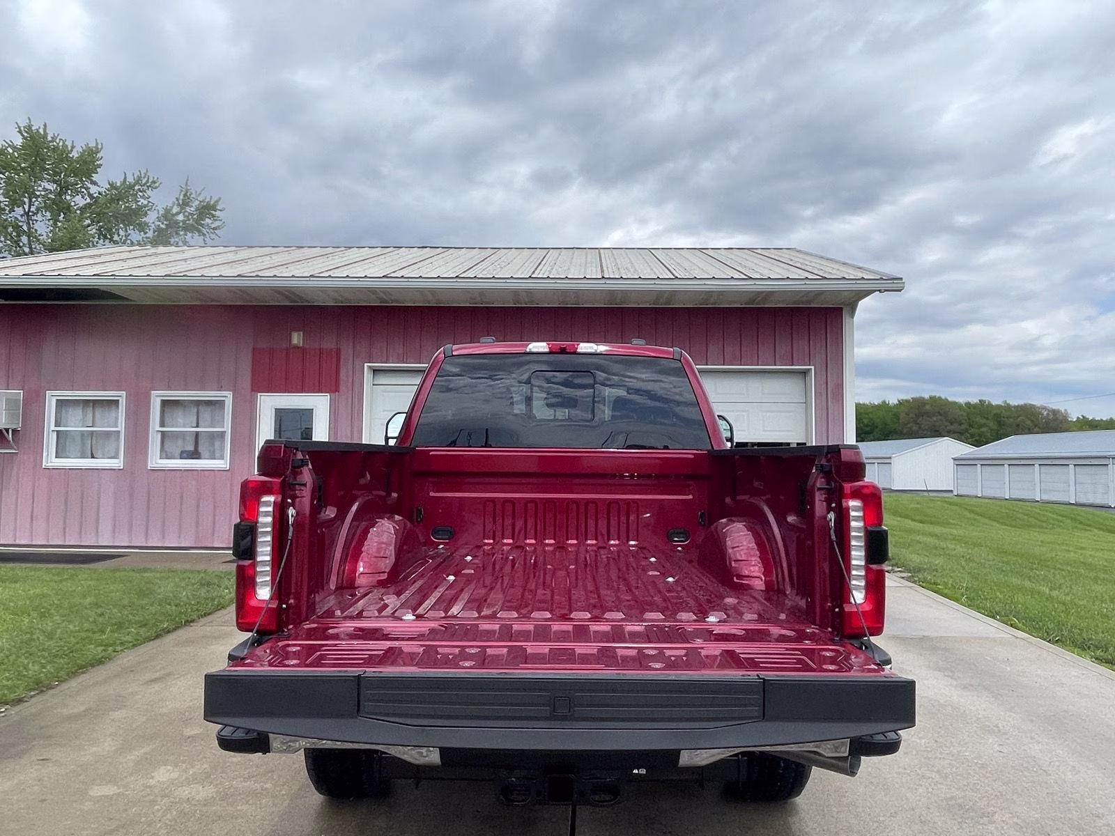 2026 Ruby Red Metallic Tinted Clearcoat Ford Super Duty F-250 SRW XLT 4X4 Truck