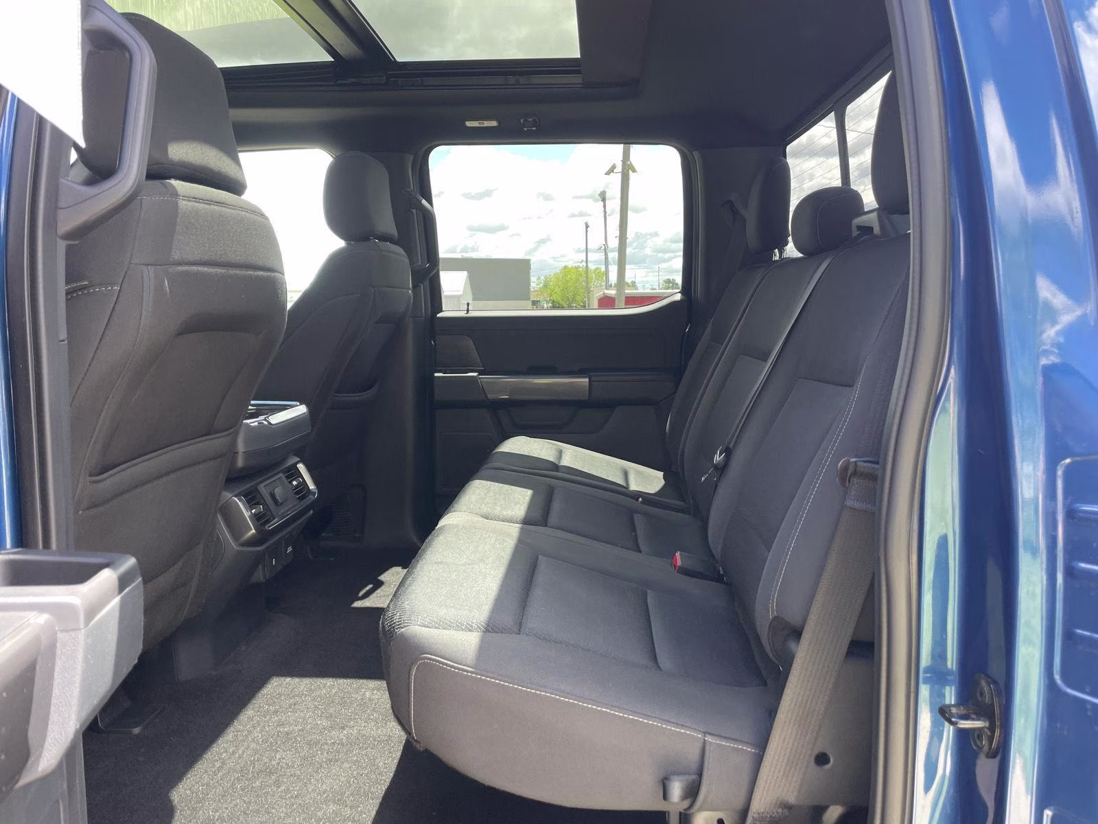 2023 Atlas Blue Ford F-150 XLT 4X4 Truck
