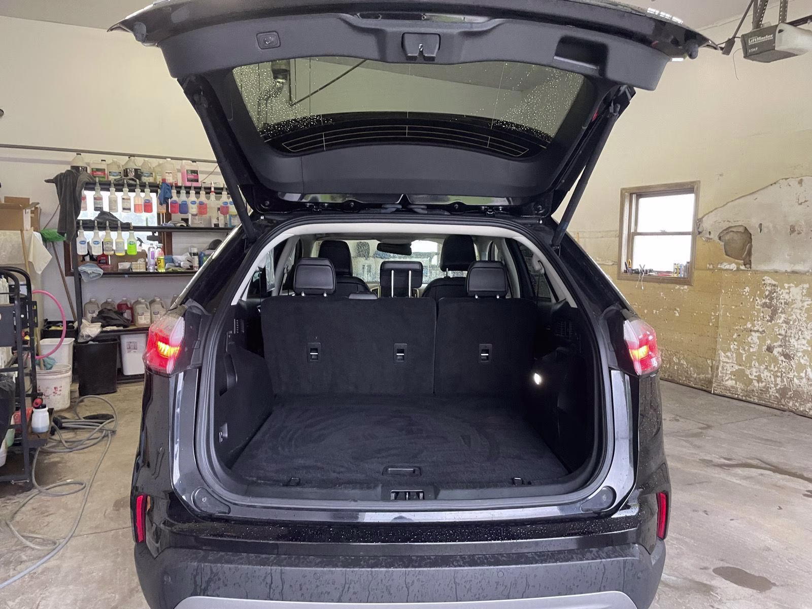 2024 Agate Black Ford Edge SEL AWD SUV
