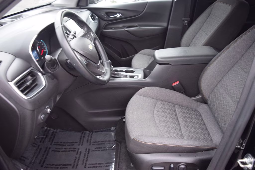 2024 Black Metallic Chevrolet Equinox LT AWD SUV