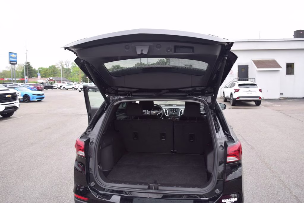 2024 Black Metallic Chevrolet Equinox LT AWD SUV