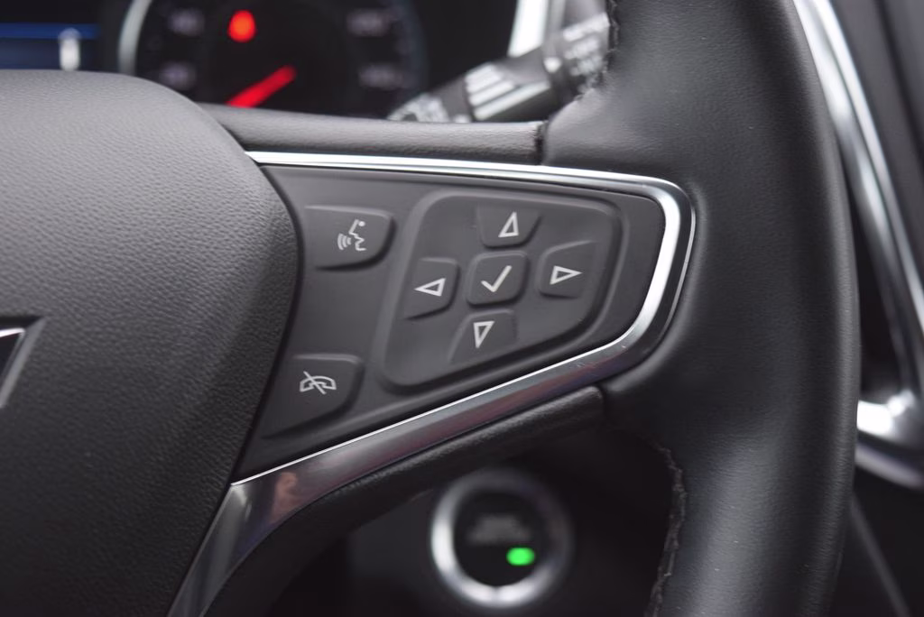 2024 Black Metallic Chevrolet Equinox LT AWD SUV