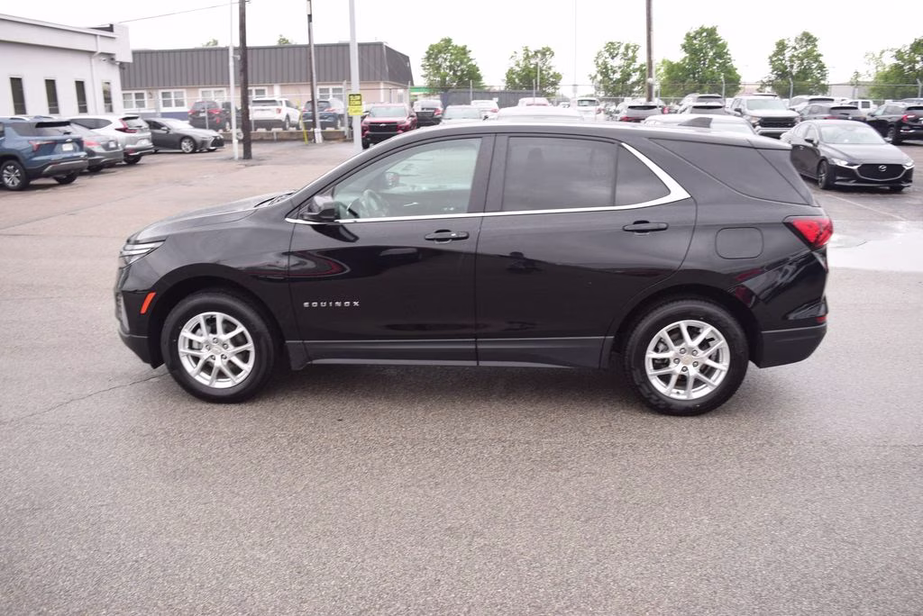 2024 Black Metallic Chevrolet Equinox LT AWD SUV