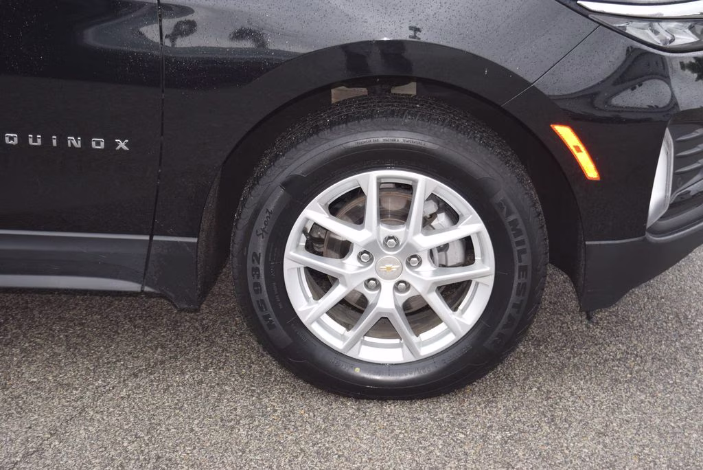 2024 Black Metallic Chevrolet Equinox LT AWD SUV
