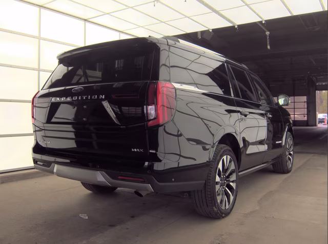 2025 Agate Black Metallic Ford Expedition Max Platinum 4X4 SUV