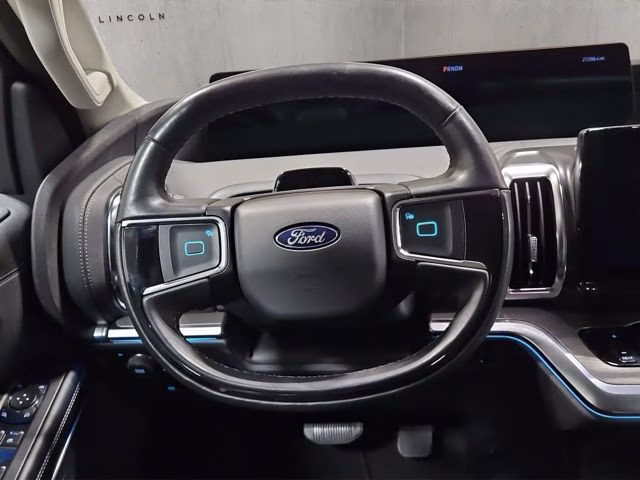2025 Agate Black Metallic Ford Expedition Max Platinum 4X4 SUV