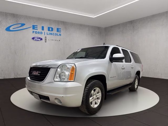 2014 Quicksilver Metallic GMC Yukon XL SLE 1500 4X4 SUV