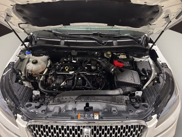 2021 Pristine White Lincoln Corsair Standard AWD SUV