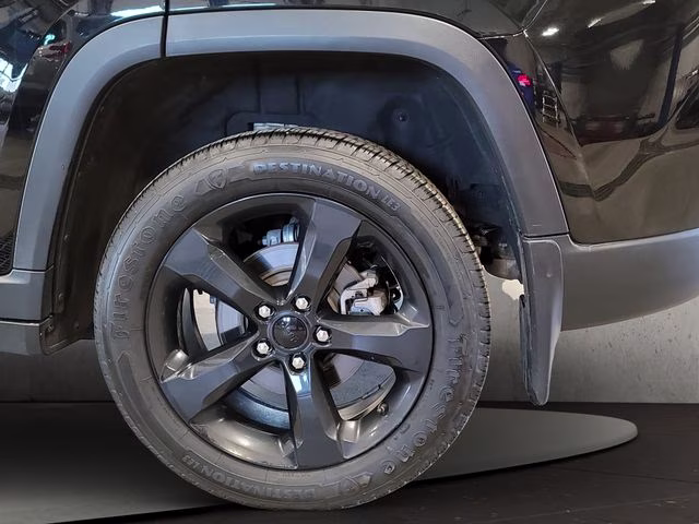 2023 Diamond Black Crystal Pearlcoat Jeep Grand Cherokee Altitude X 4X4 SUV