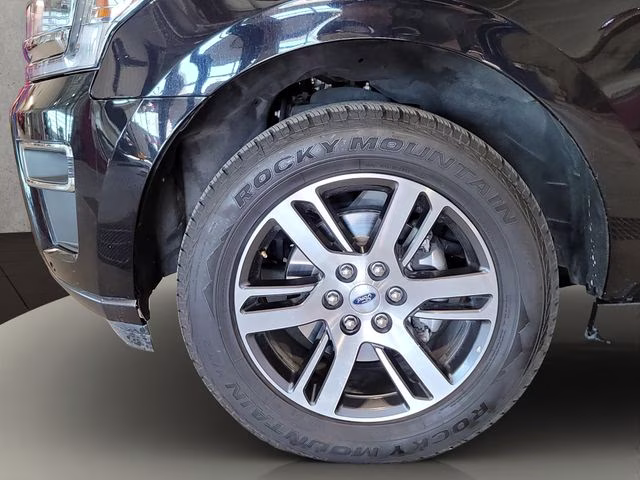 2024 Agate Black Metallic Ford Expedition Limited 4X4 SUV