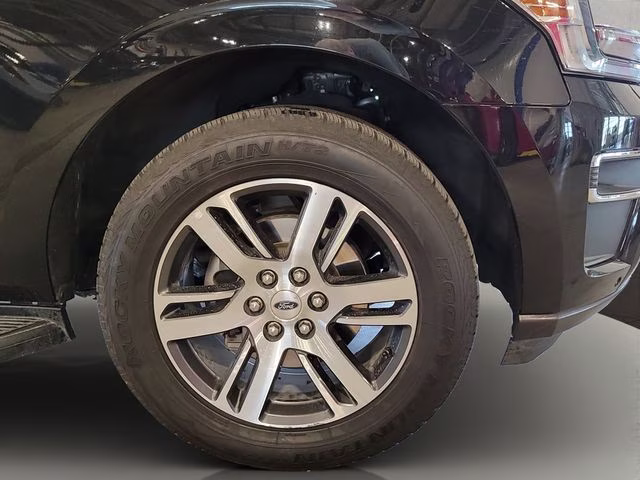 2024 Agate Black Metallic Ford Expedition Limited 4X4 SUV