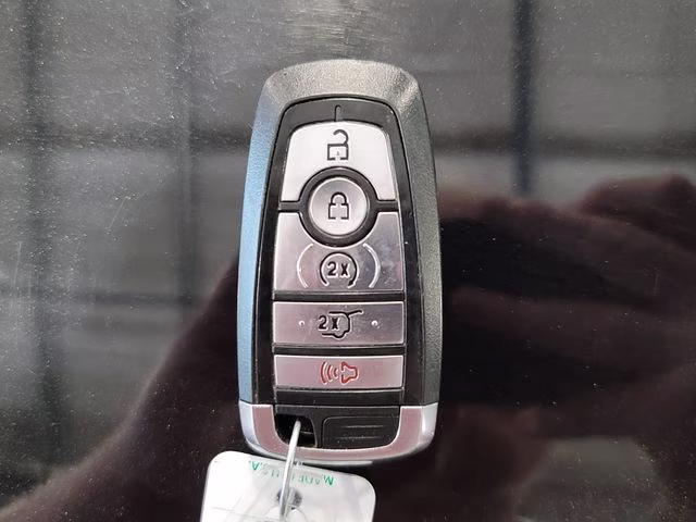 2024 Agate Black Metallic Ford Expedition Limited 4X4 SUV