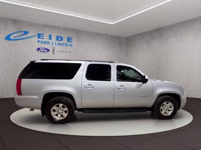 2014 Quicksilver Metallic GMC Yukon XL SLE 1500 4X4 SUV
