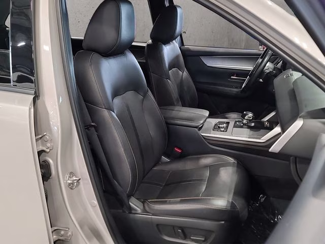 2024 Platinum Quartz Mazda CX-90 3.3 Turbo Premium AWD SUV