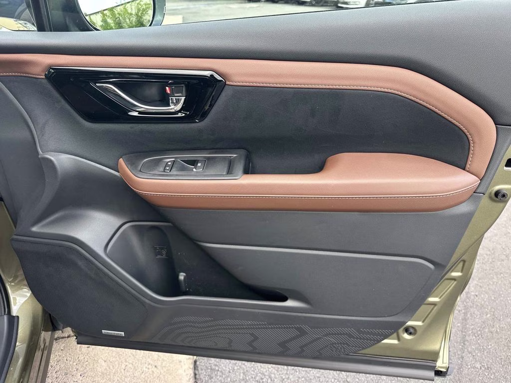 2026 Autumn Green Metallic Subaru Forester Touring Hybrid AWD SUV