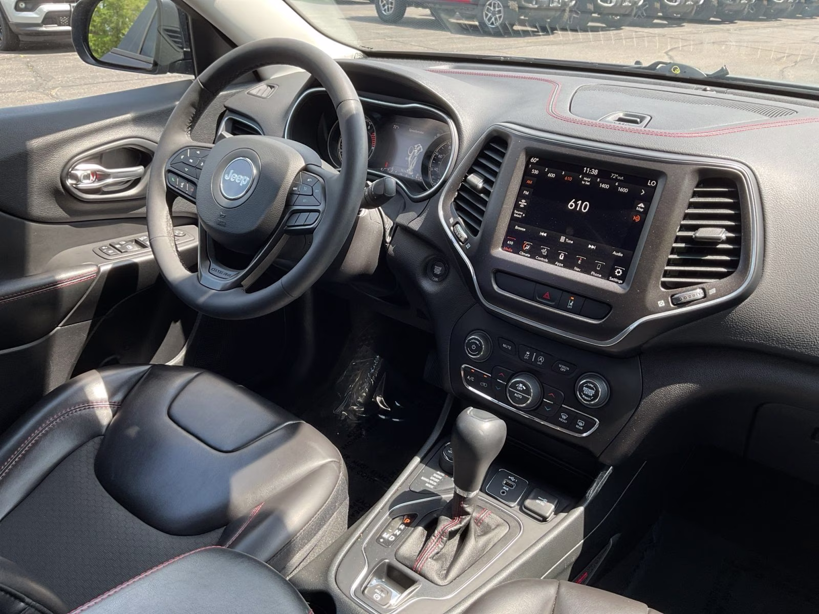 2022 Granite Crystal Metallic Clearcoat Jeep Cherokee Trailhawk 4X4 SUV