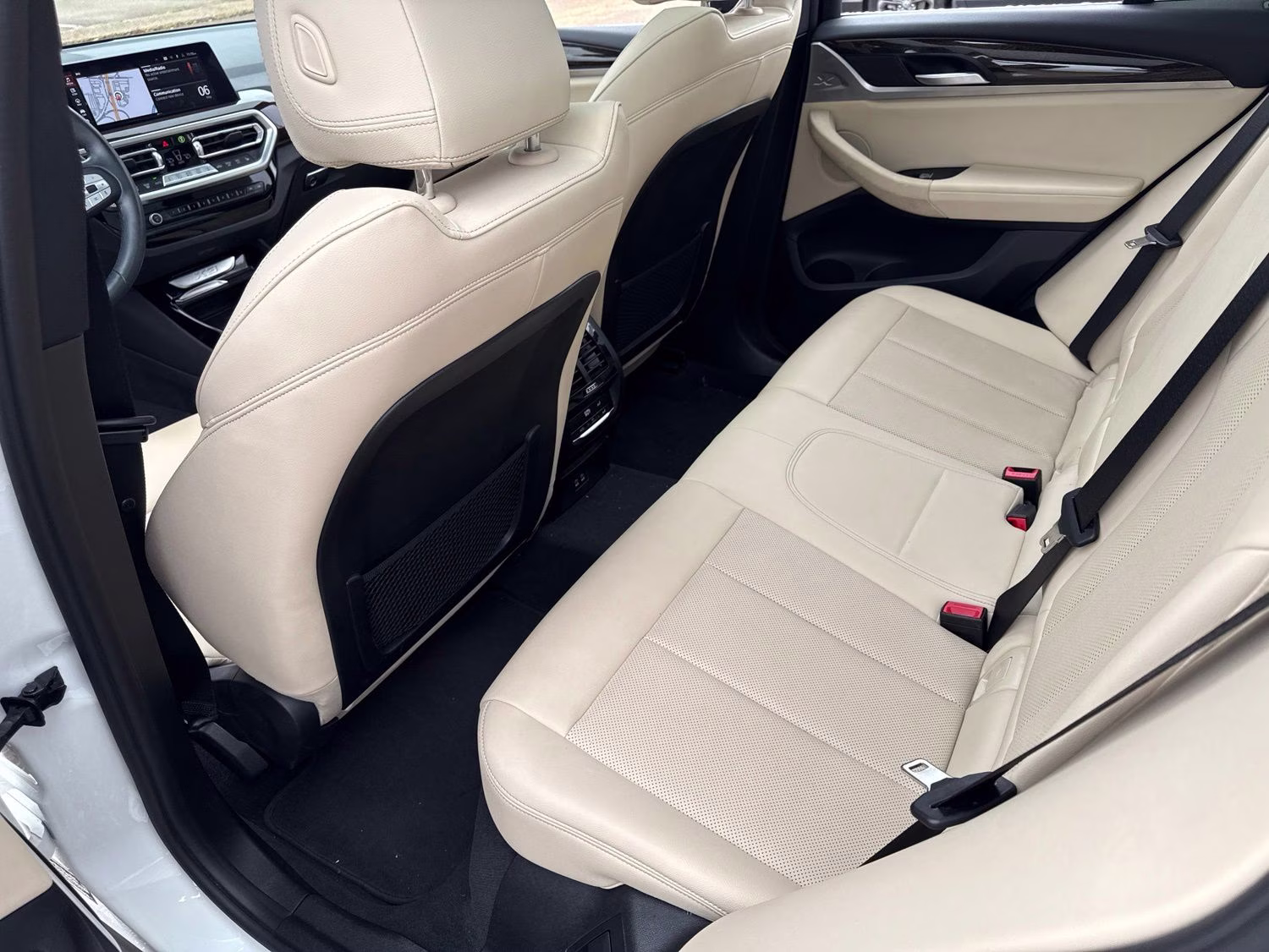 2024 Alpine White BMW X3 sDrive30i RWD SUV