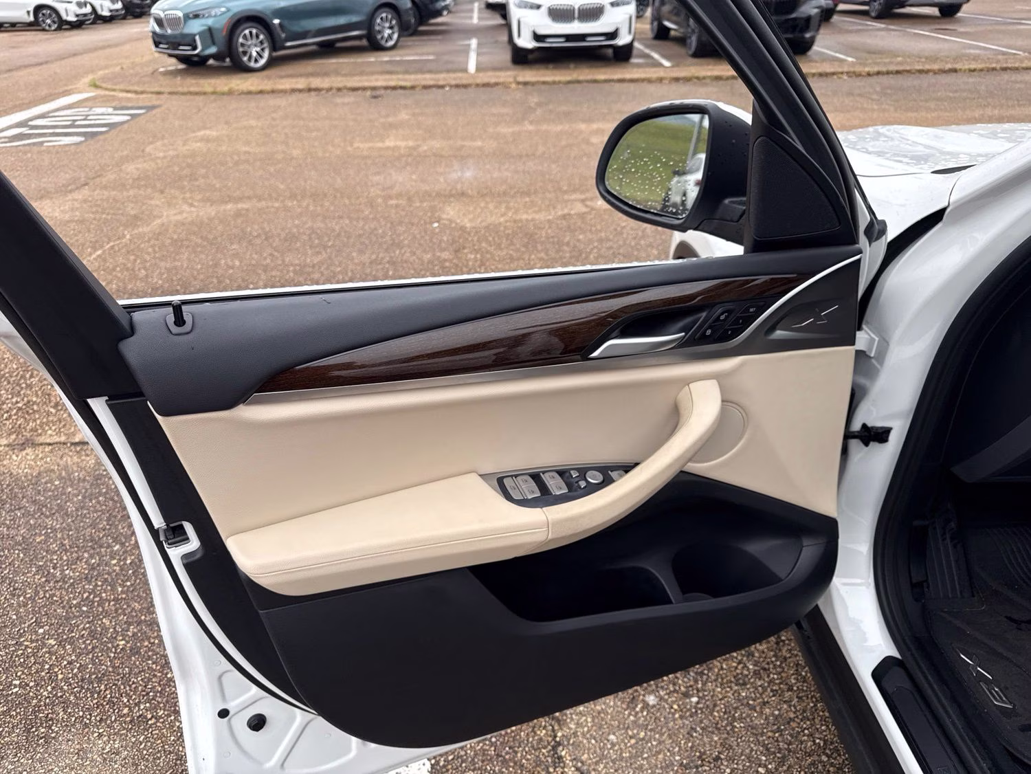2024 Alpine White BMW X3 sDrive30i RWD SUV