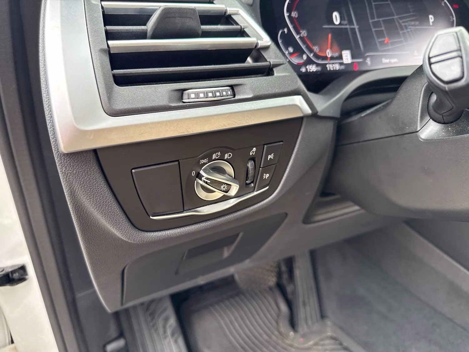 2024 Alpine White BMW X3 sDrive30i RWD SUV