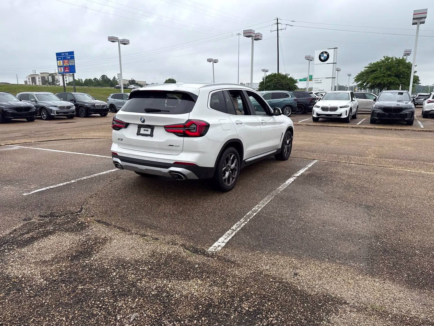 2024 Alpine White BMW X3 sDrive30i RWD SUV